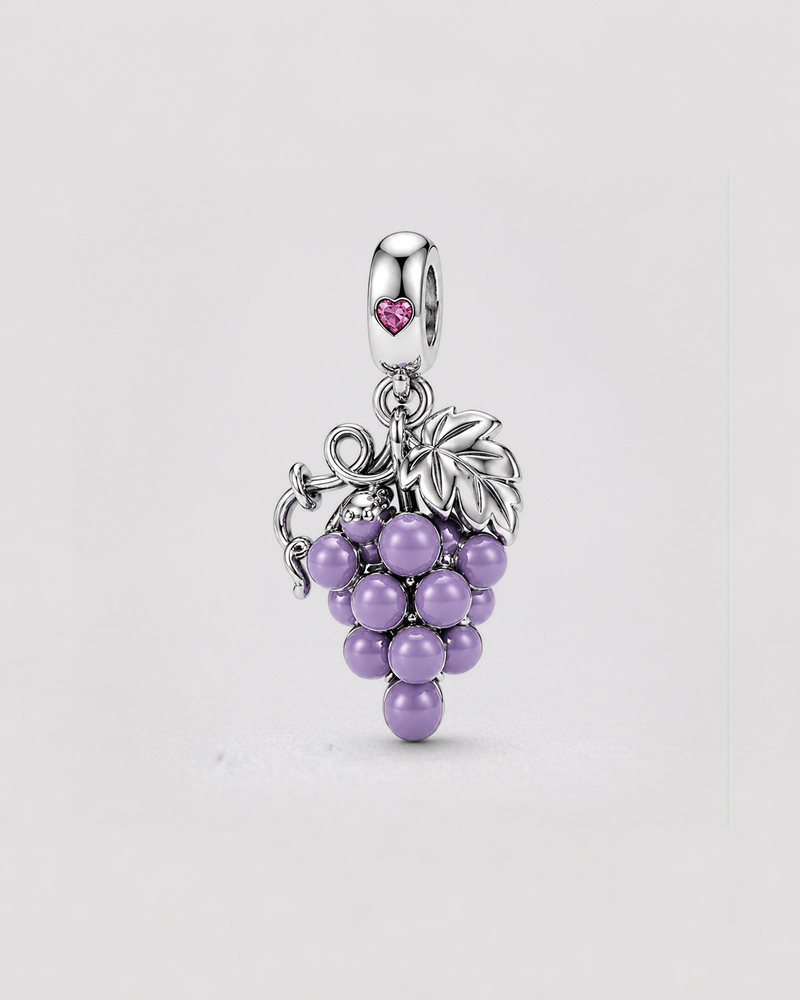 NUVAS CHARM UVAS