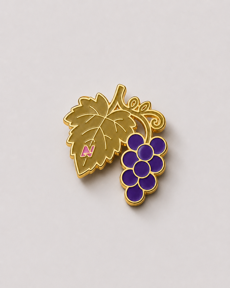 NUVAS Pin + Uvas